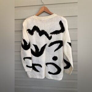 vintage Liz Claiborne ivory & black art deco sweater 1980s jumper glam sz L EUC